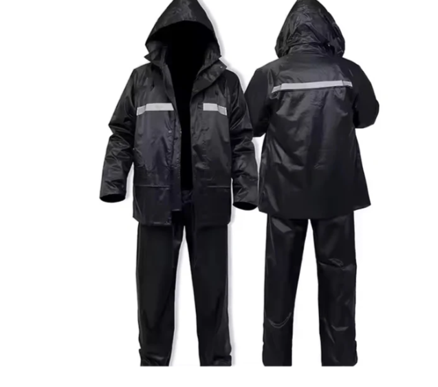 Impermeable reforzado con reflectivos SN-1357