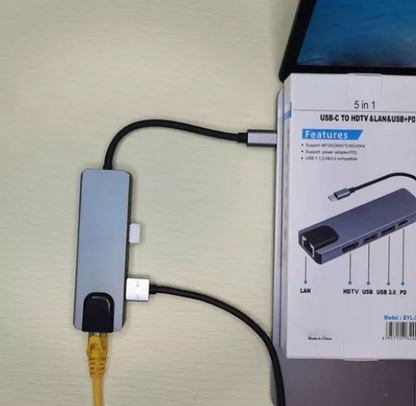 Hub USB C a HDTV 5 en 1